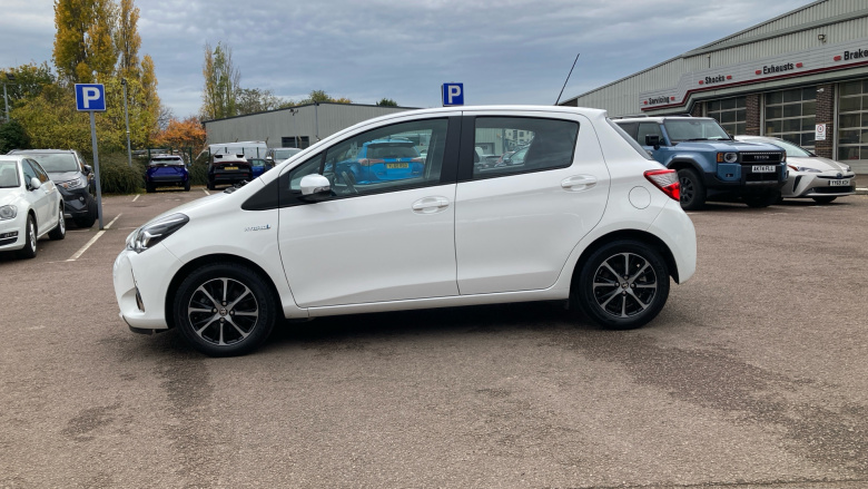 Toyota Yaris 1.5 Hybrid Icon Tech 5dr CVT Hybrid Hatchback